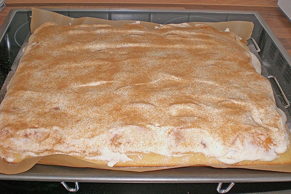 Fantakuchen mit Mandarinen und Pfirsichen