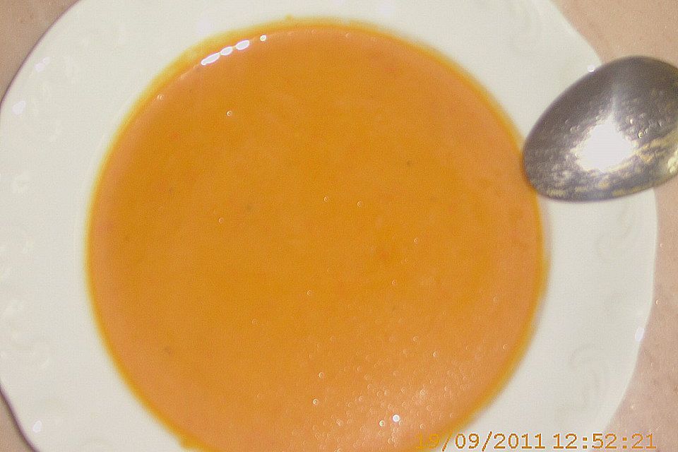 Kürbis-Kokos-Suppe