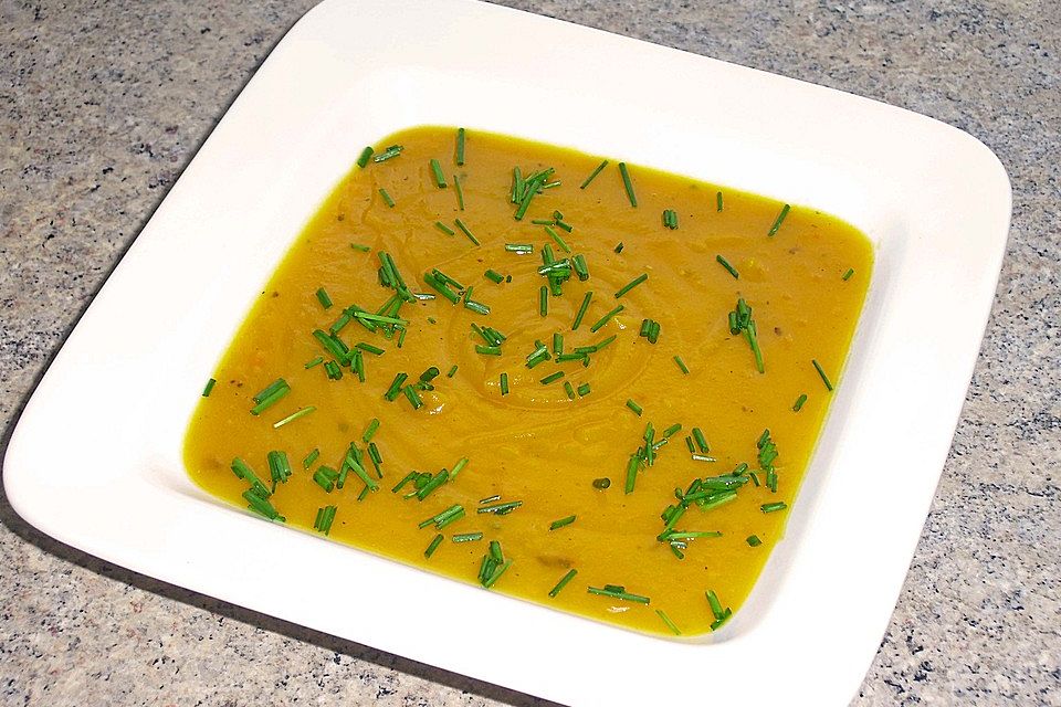 Kürbis-Kokos-Suppe