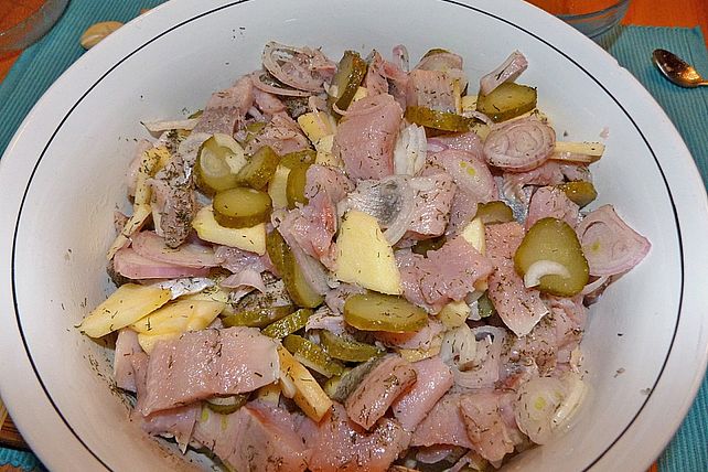 Matjessalat mit Dill von guapoanciano| Chefkoch