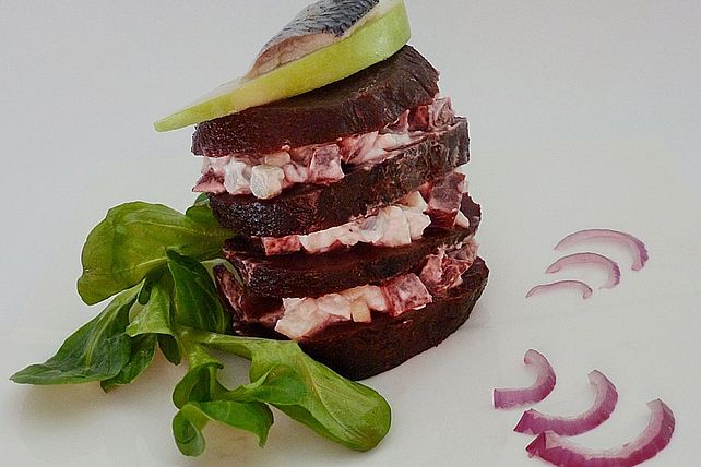 Rote Bete-Türmchen mit Heringssalat von ars_vivendi| Chefkoch