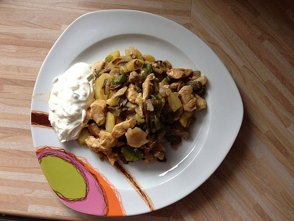 Hähnchen-Kartoffelpfanne mit Mischpilzen und Paprika von Sterntaler14 ...