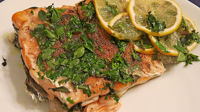 Gebackener Lachs mit Kräutern von sony102 Gebackener Lachs mit Kräutern von sony102