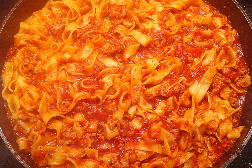 Pasta Salsiccia