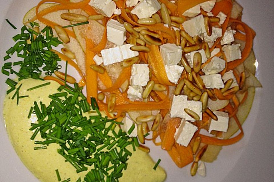 Karotten-Birnen-Salat