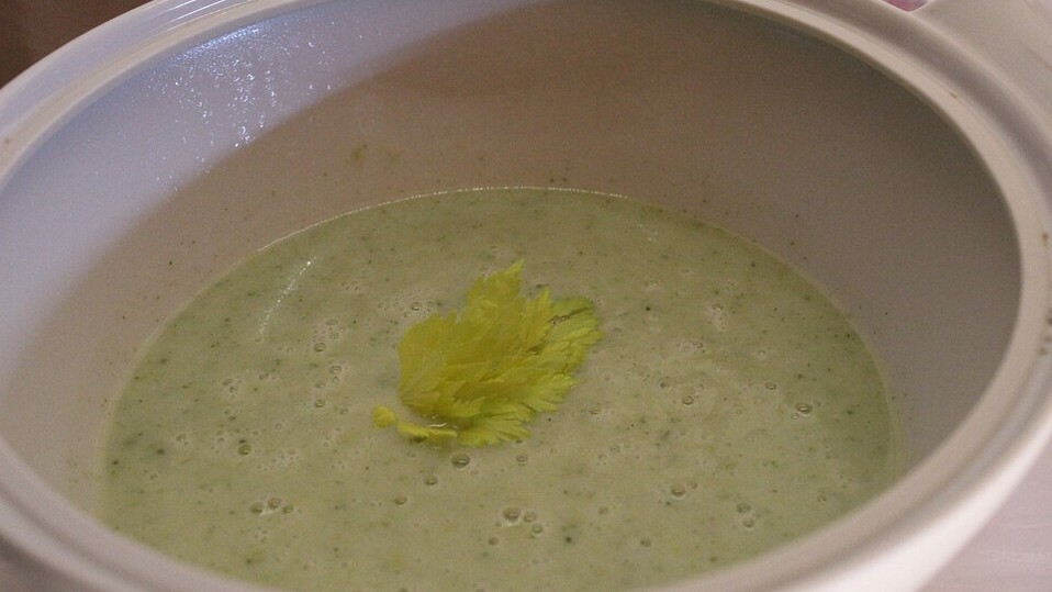 Staudensellerie Creme - Suppe von sonjagelb Staudensellerie Creme - Suppe von sonjagelb