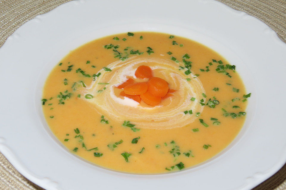 Karotten-Curry-Suppe