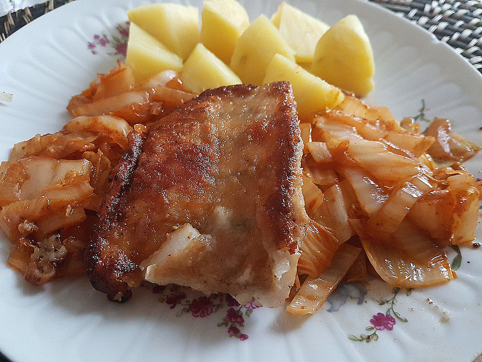 Fischfilet auf Chinakohl von layla | Chefkoch