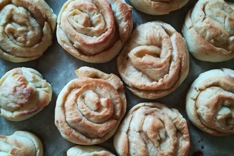 Vegane schwedische Zimtschnecken