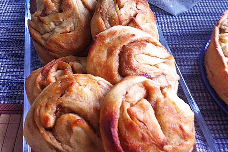 Vegane schwedische Zimtschnecken