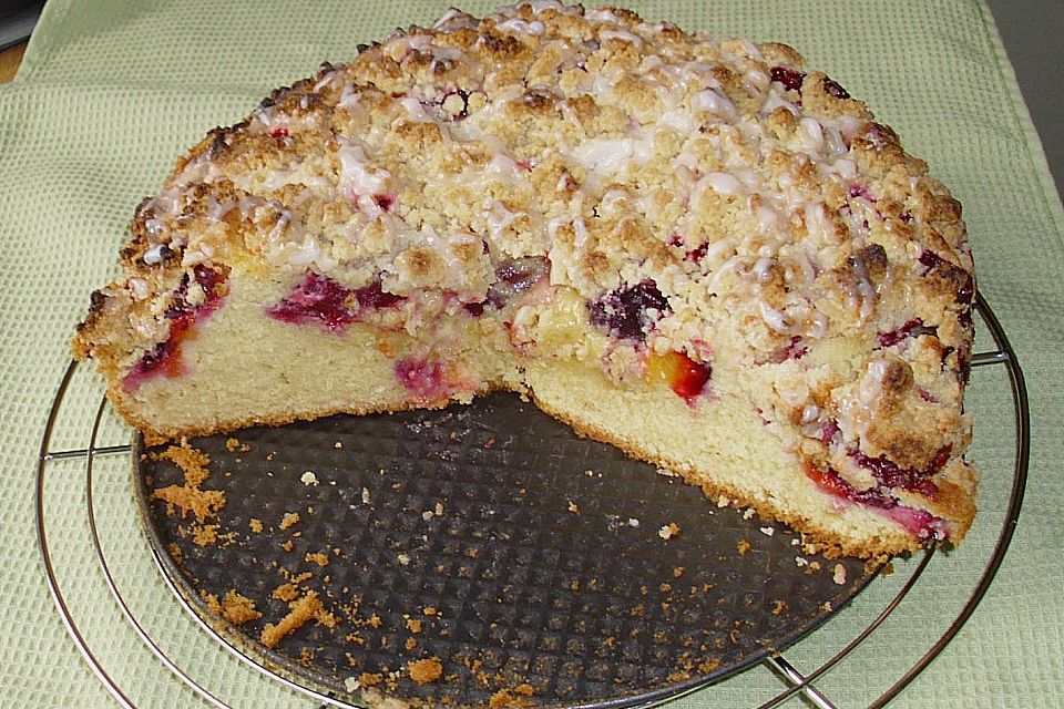 Resis Pflaumenkuchen mit Streusel