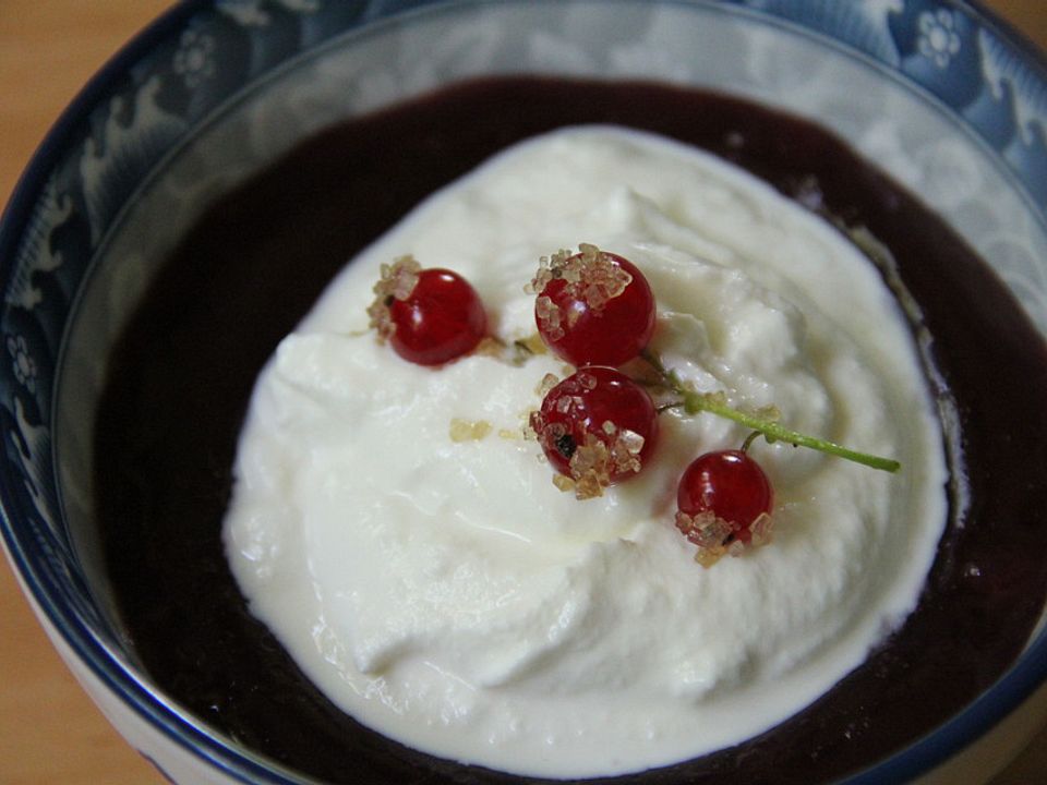 Johannisbeergelee mit Ricottahaube von TimejaKijara| Chefkoch