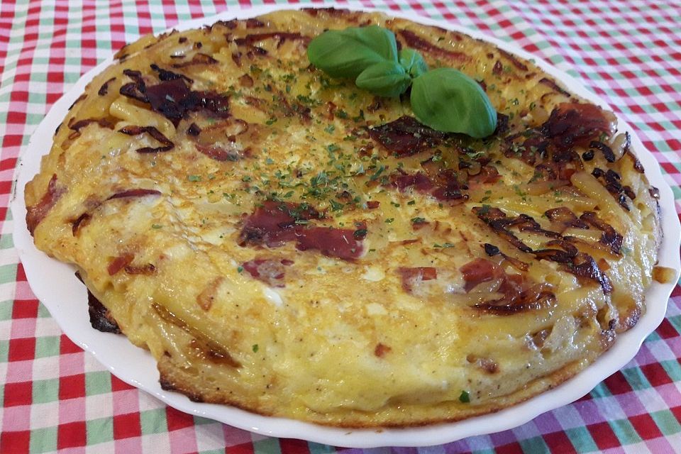 Nudel-Omelettes