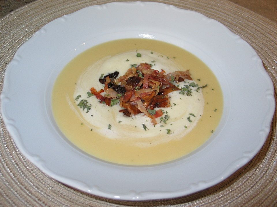 Kartoffelsuppe mit Steinpilzen von Marcusr1| Chefkoch