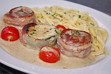 Schweinefilet mit Zucchini in Gorgonzola-Sahne-Sauce