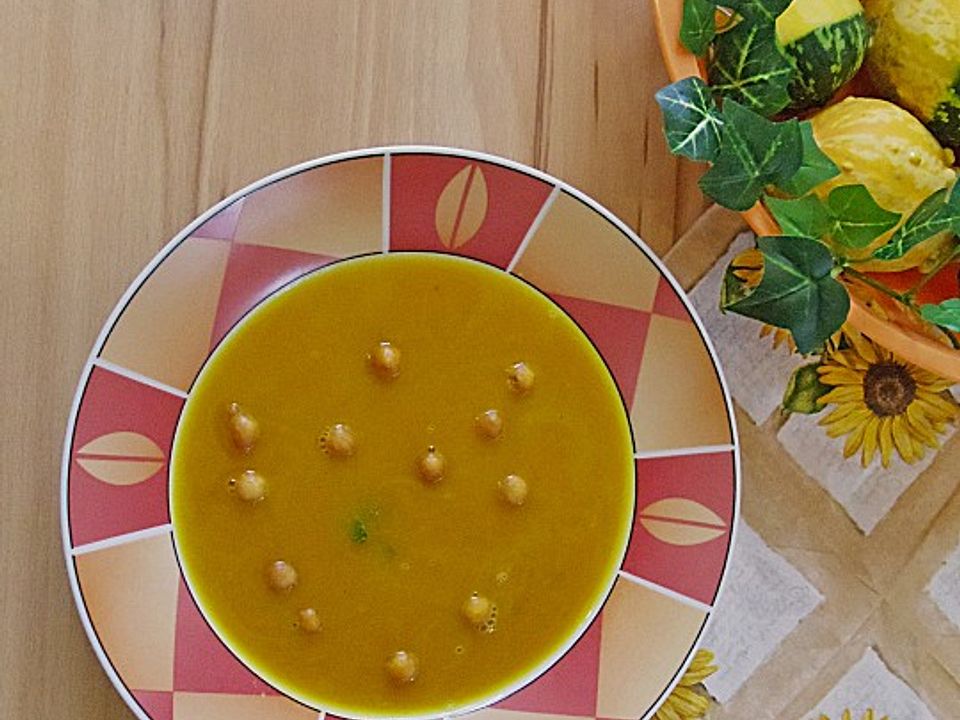 Herzhafte Hokkaido-Kürbissuppe mit Fenchel von DieNeene| Chefkoch