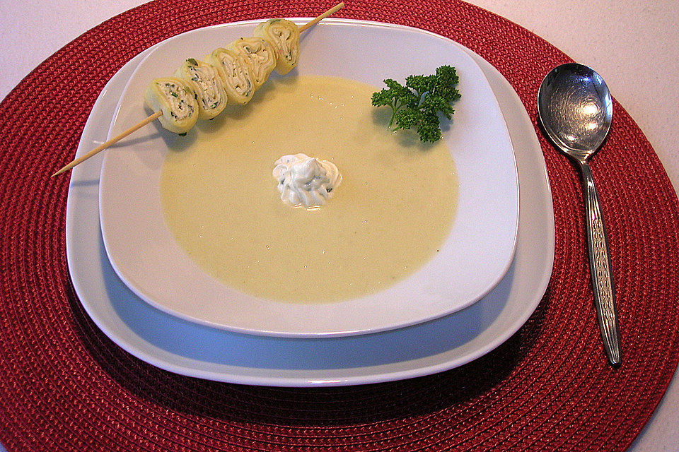 Rosenkohl-Cremesuppe