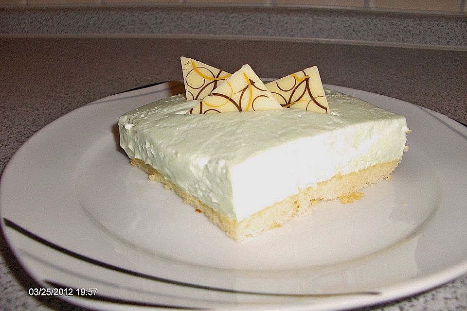 Waldmeistertorte