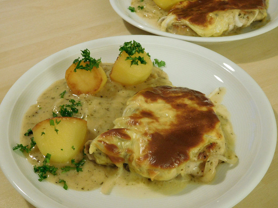 Koteletts in Estragon-Sauce mit Käse überbacken von badegast1| Chefkoch