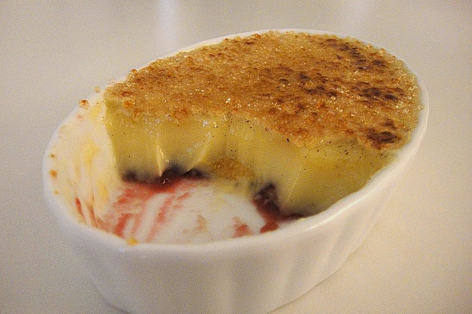 White Chocolate Raspberry Crème brûlée