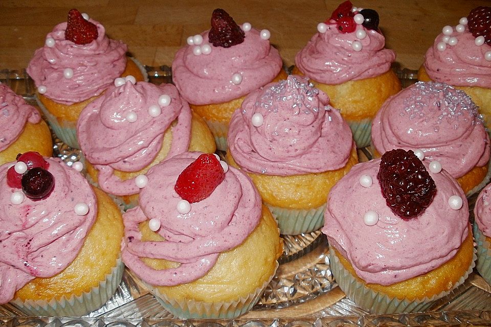 Waldfrucht-Cupcakes