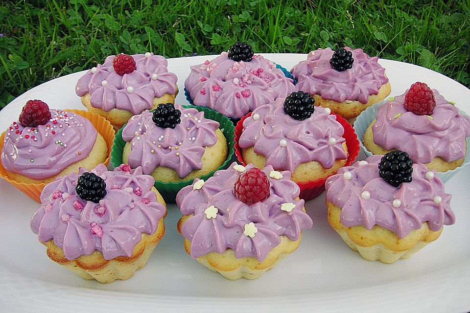 Waldfrucht-Cupcakes