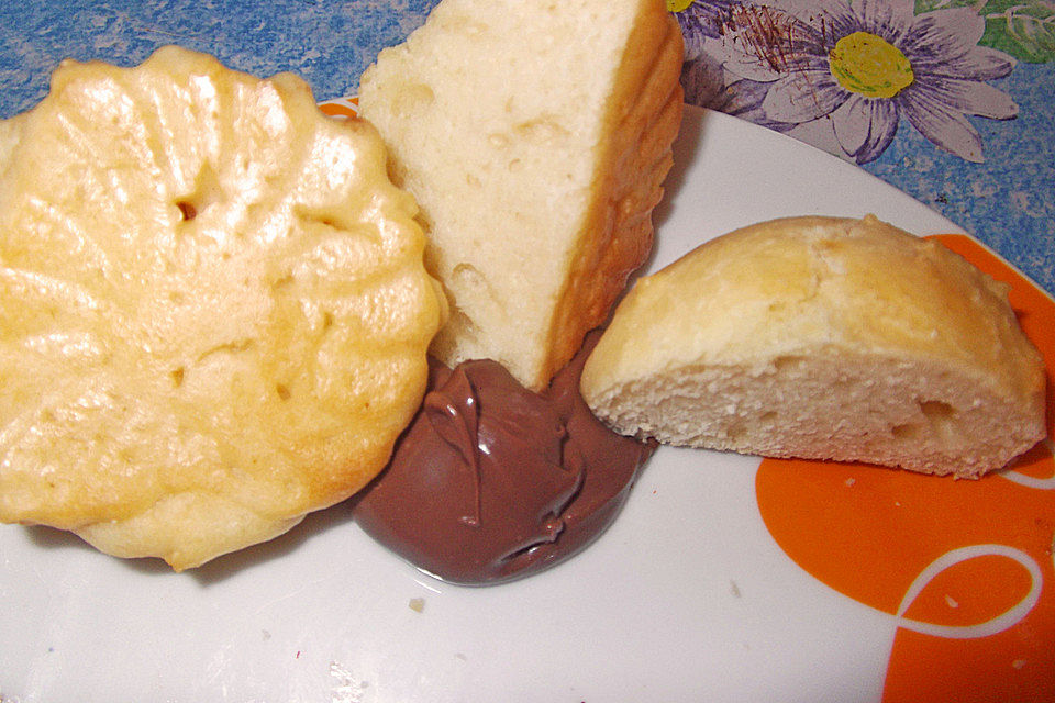 Quark-Öl-Teig Brötchen mit Schokostückchen