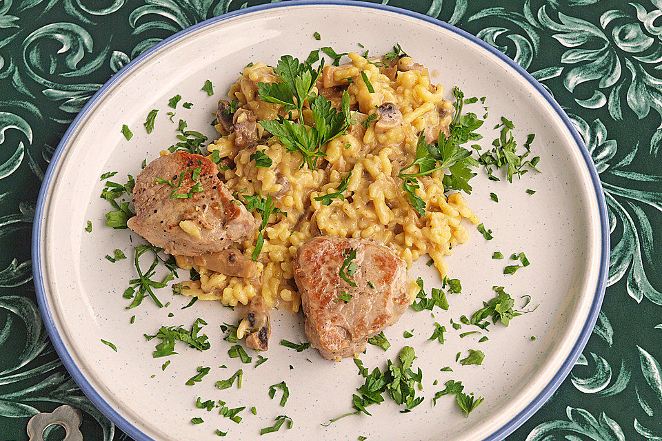 Spätzle-Pfanne mit Schweinefilet