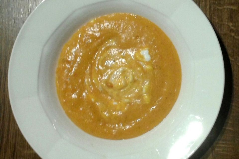 Kürbiscremesuppe mit Kokosmilch und Ingwer