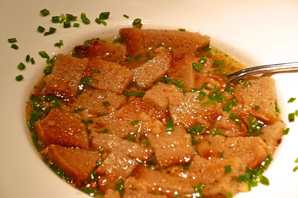 Süddeutsche Brotsuppe