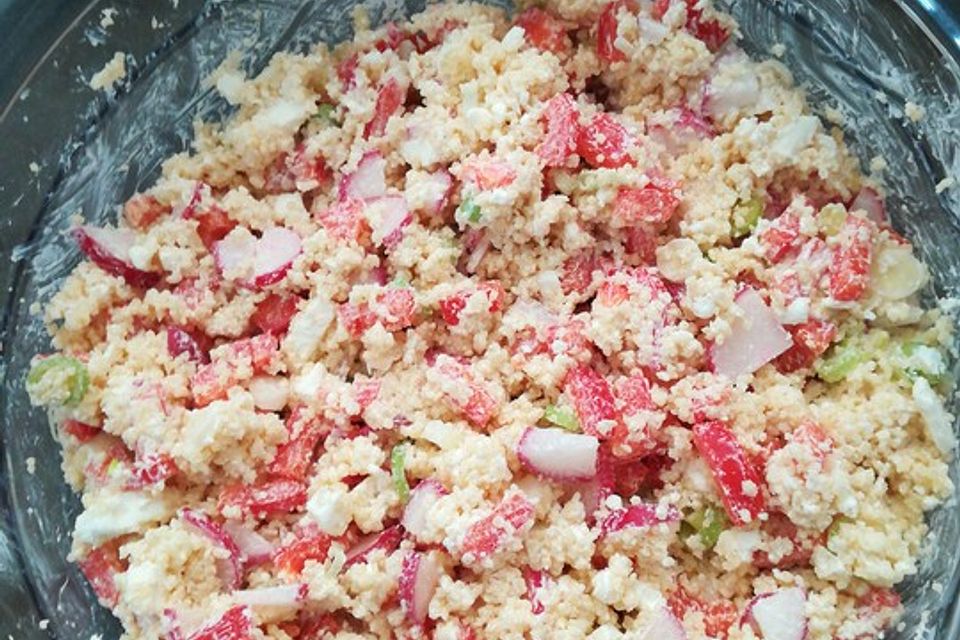 Couscous-Salat mit Schafskäse