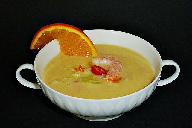 Scharfe Spitzkohlcremesuppe von ars_vivendi| Chefkoch Scharfe Spitzkohlcremesuppe von ars_vivendi| Chefkoch