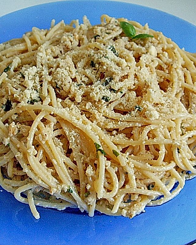 Spaghetti mit Walnuss-Sauce