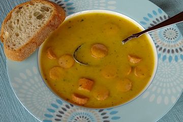 Kartoffel-Lauch-Suppe mit Möhren