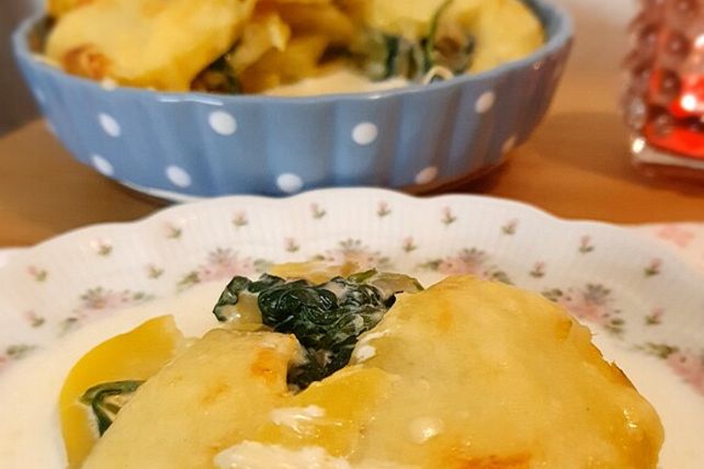 Kartoffelauflauf mit Spinat und Käse von MichèleH| Chefkoch