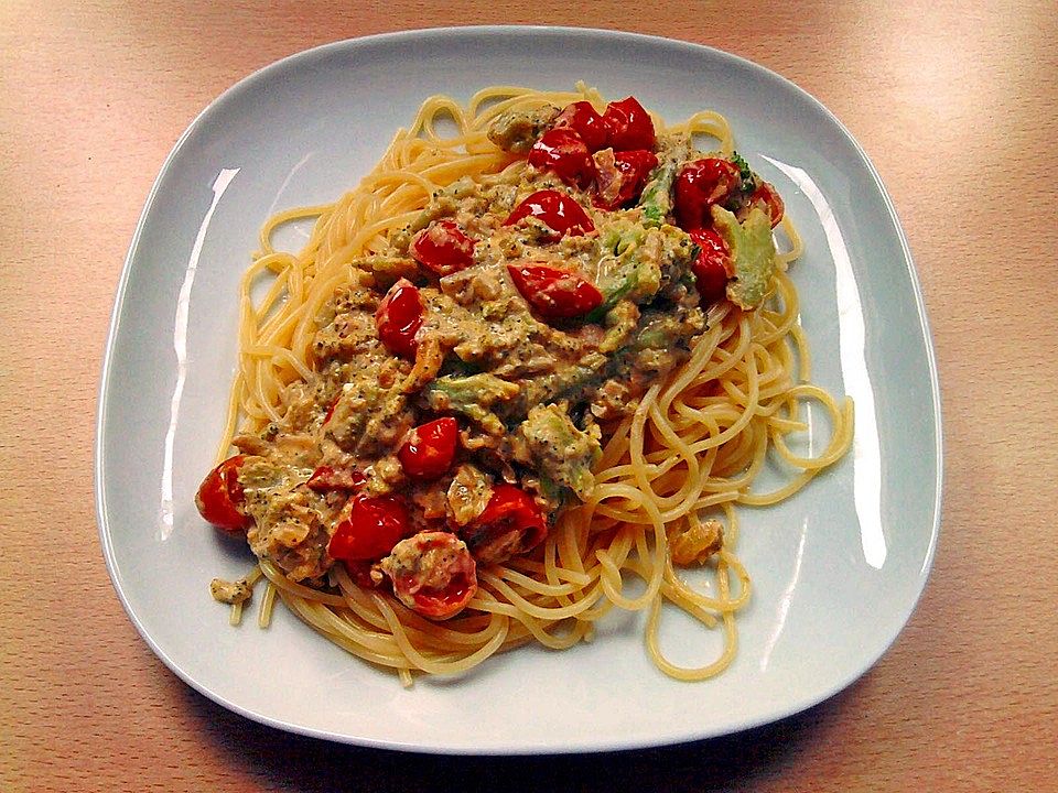 Spaghetti mit Brokkoli-Schafskäse-Sauce| Chefkoch