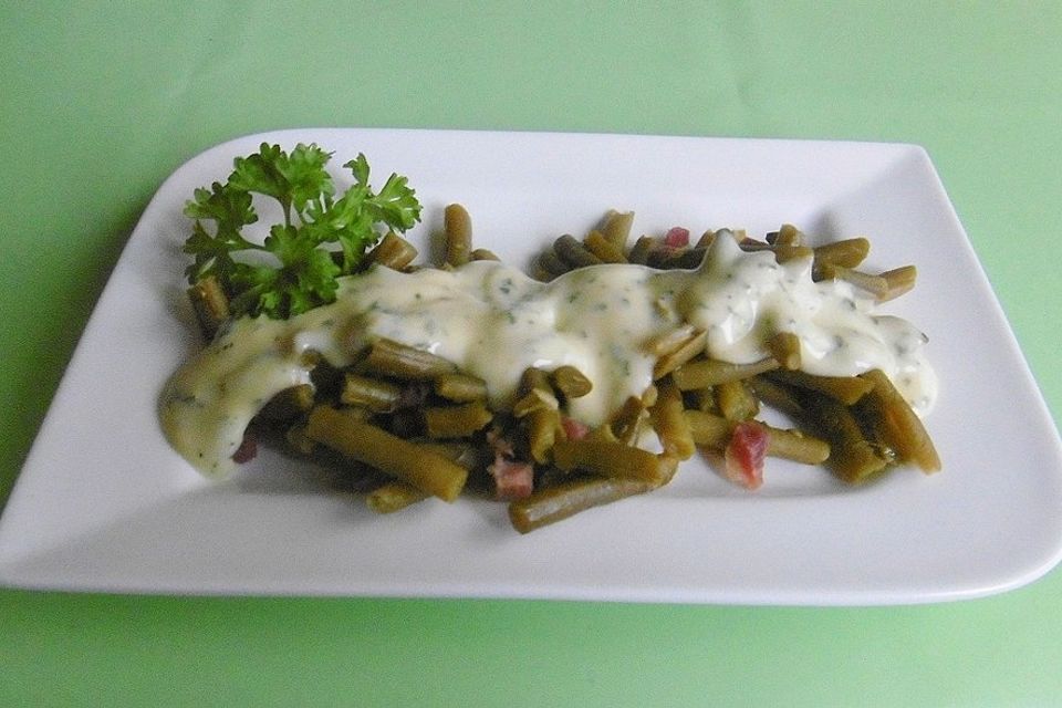 Grüne Bohnen mit Sauce Hollandaise