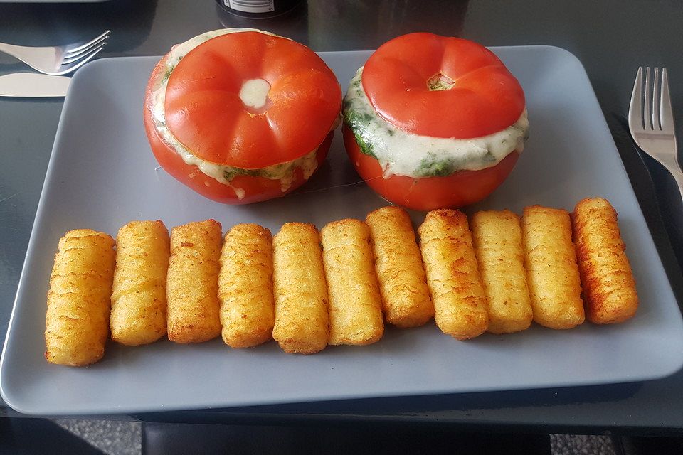 Gefüllte Tomaten mit Spinat