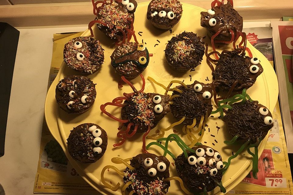 Spinnenmuffins für Halloween