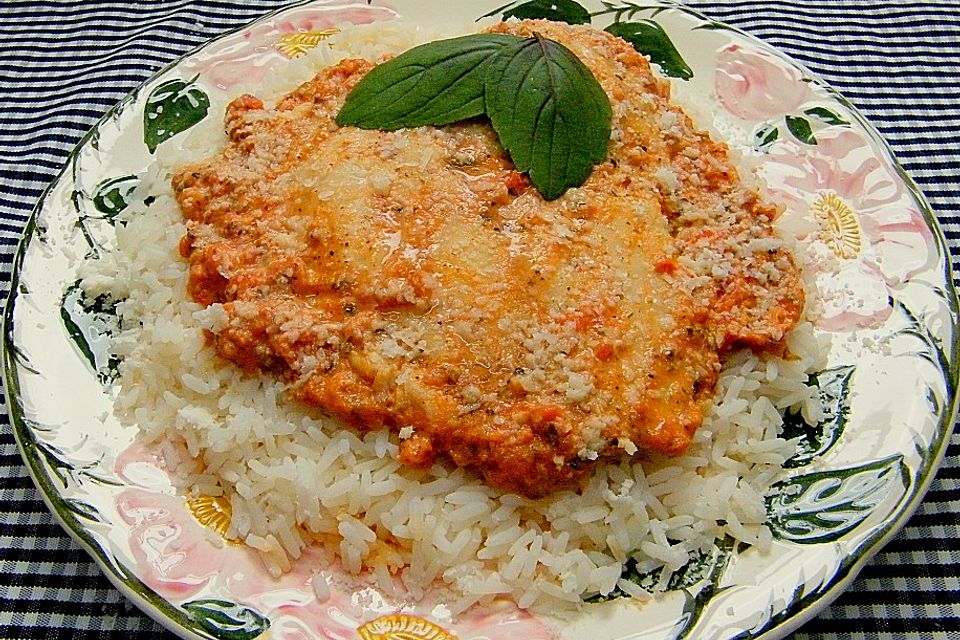 Fischfilet in Tomatensauce