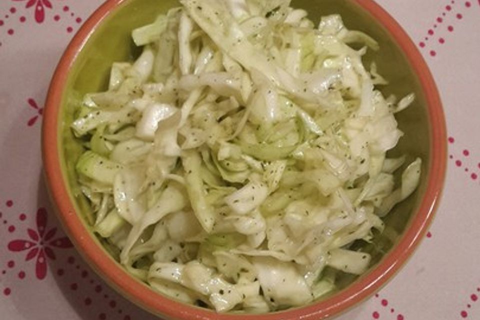 Spitzkohlsalat