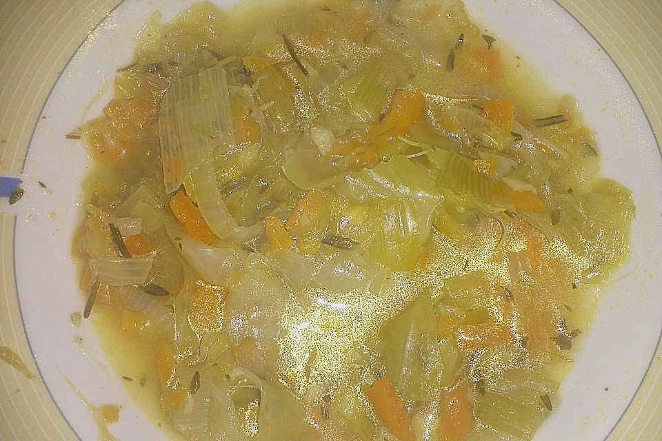 Scharfe Kohlsuppe Scharfe Kohlsuppe