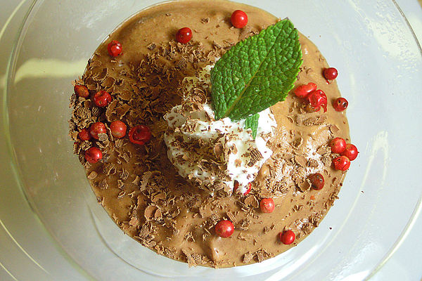 Schokoladencreme mit rosa Pfefferbeeren von schaech001 | Chefkoch Schokoladencreme mit rosa Pfefferbeeren von schaech001 | Chefkoch