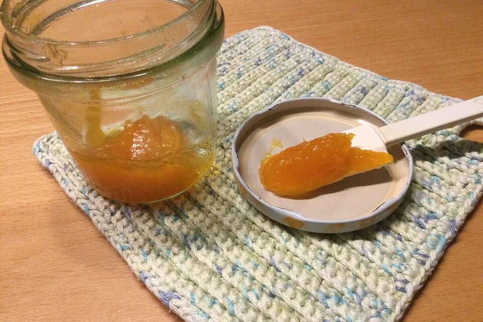 Kürbismarmelade mit Ananas und Orange