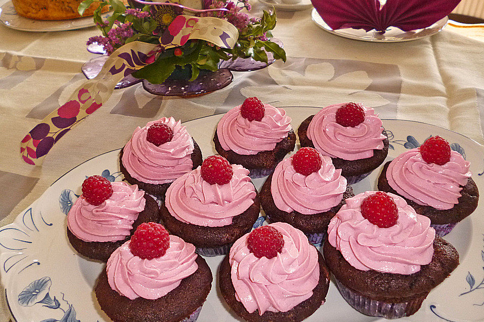 Schoko-küsst-Himbeer Cupcakes