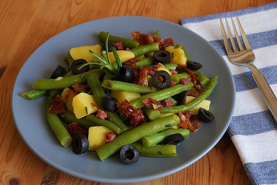 Mediterraner Bohnen-Kartoffel-Salat de Luxe