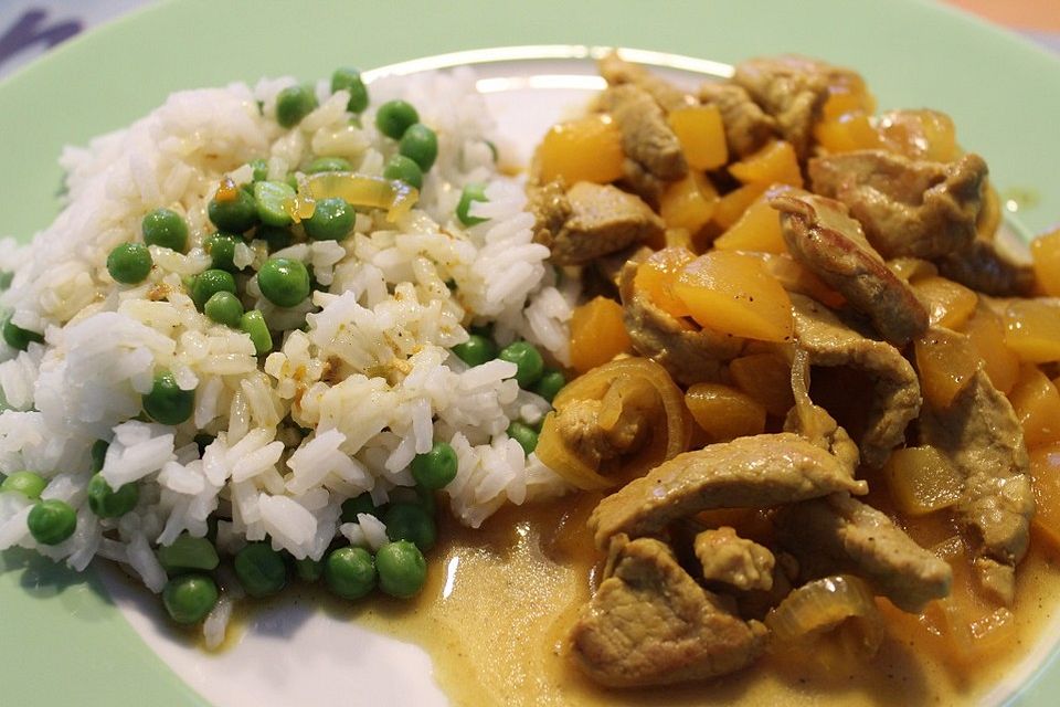 Schweinefilet in Curry-Aprikosen-Sauce