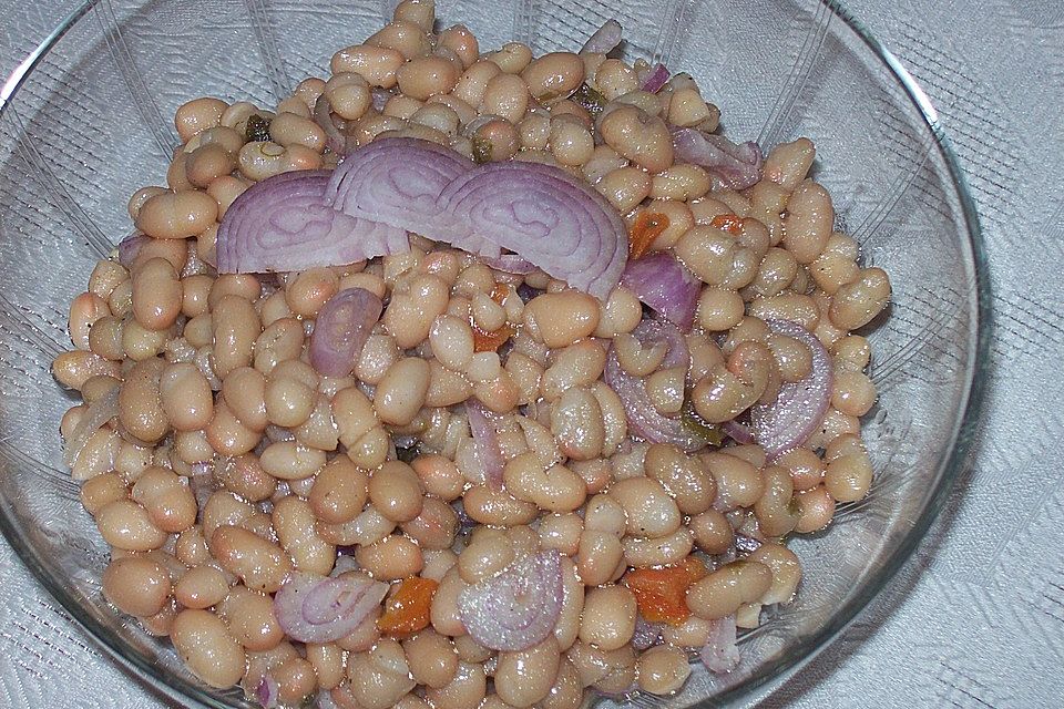 Piyaz; weißer türkischer Bohnensalat