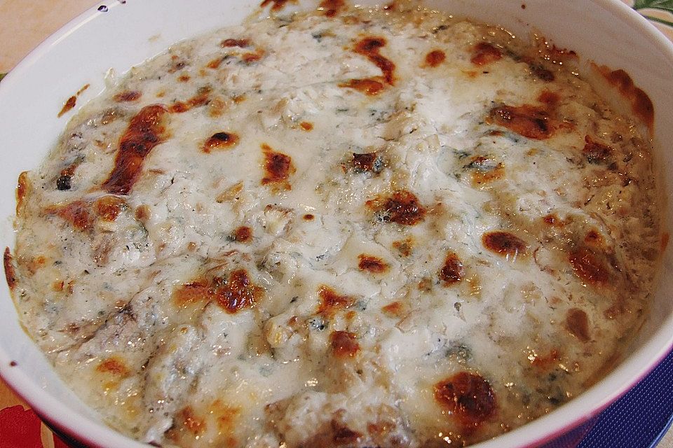 Überbackene Champignons mit Gorgonzola