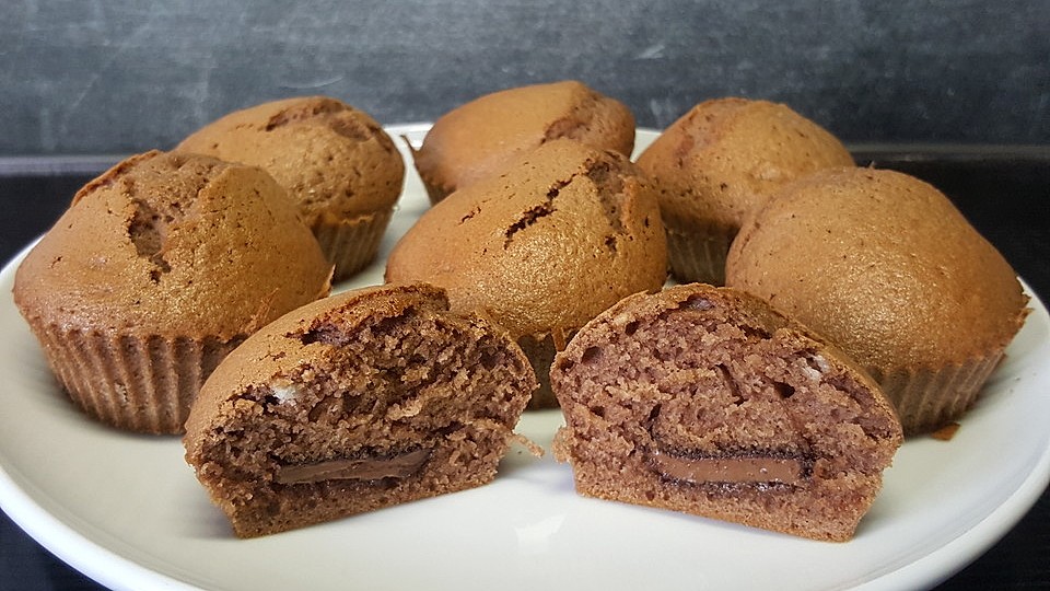 Eiweiss Schoko Muffins Mit Flussigem Kern Von Nachtvogel11 Chefkoch 
